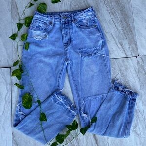 Pacsun Super Extra Ultra Distressed Light Wash Mom Jeans Denim Ripped Tore Knee